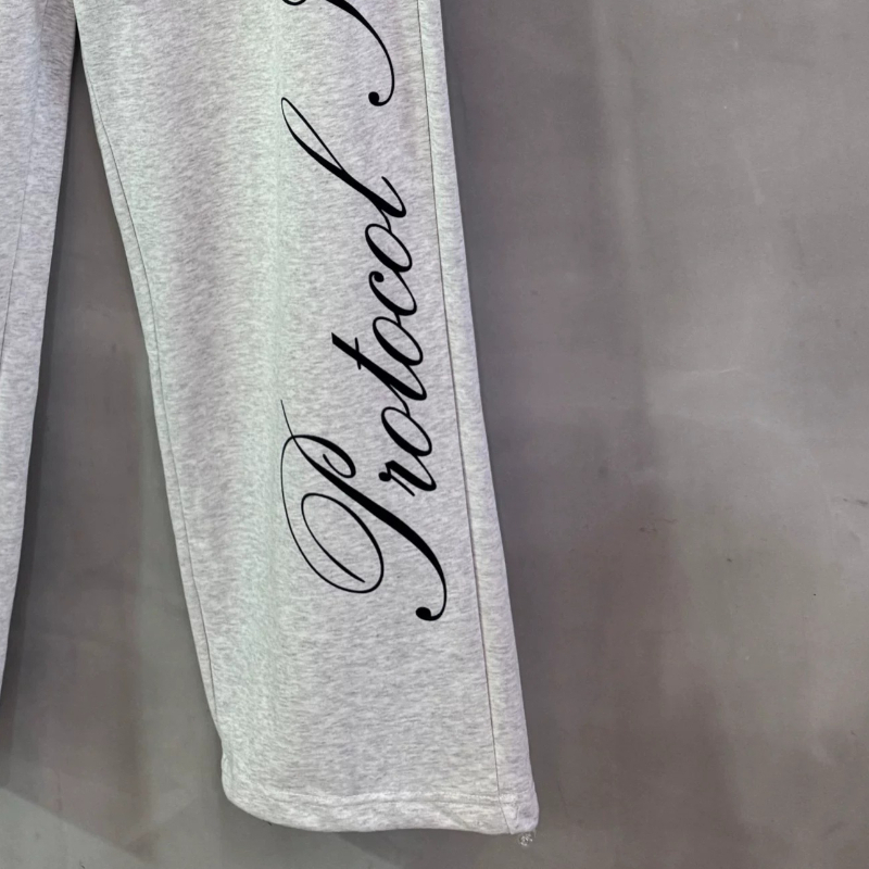 Protokol Bayrak İşlemeli Harfl - Winter Clothing Layers incelemesi ve fiyatı